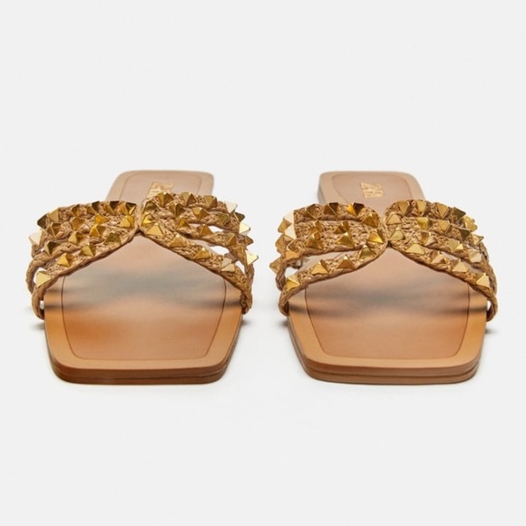 NWT. Zara Brown Strappy Flat Slider Sandals with Stud Details. Size 8. - Picture 3 of 7